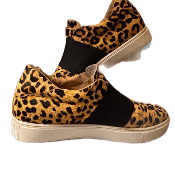 Steve Madden Leopard Haircalf Cow Hair Slip-On Sneakers Size 8 Elastic Gore Band - Picture 7 of 10